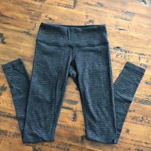 Lululemon wunder under